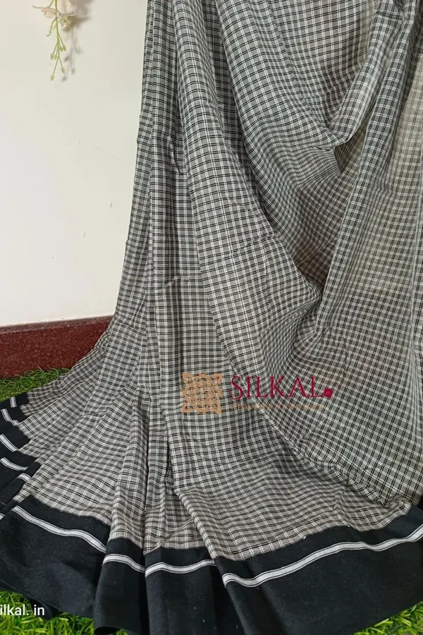 Patteda_Anchu_Pure_Cotton_Handloom_Saree_Saree_Code-_SKL1331