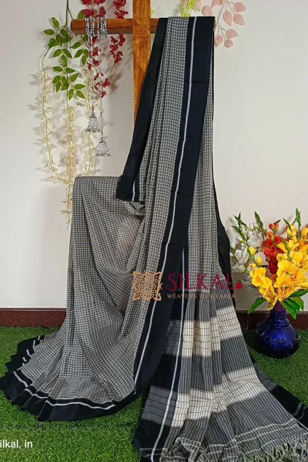 Patteda_Anchu_Pure_Cotton_Handloom_Saree_Saree_Code-_SKL1331