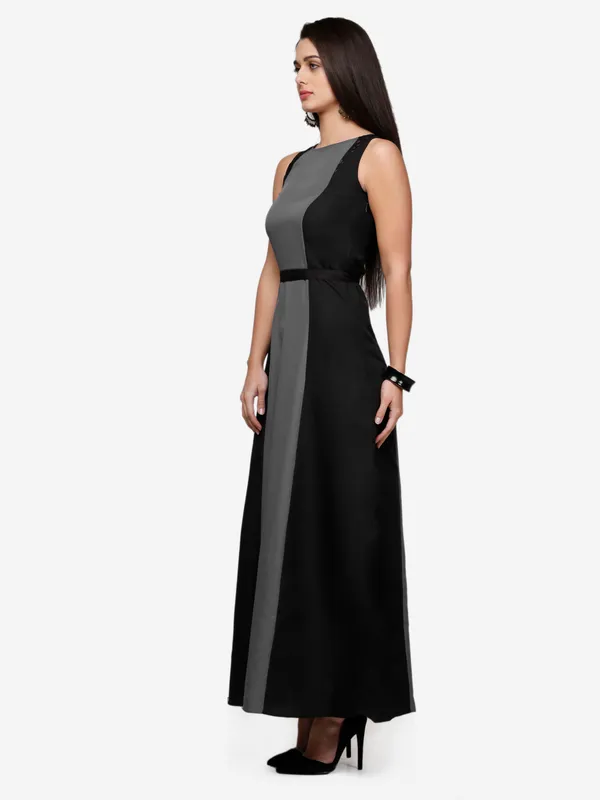 Black_Grey_Blocked_Crepe_Maxi_Dress