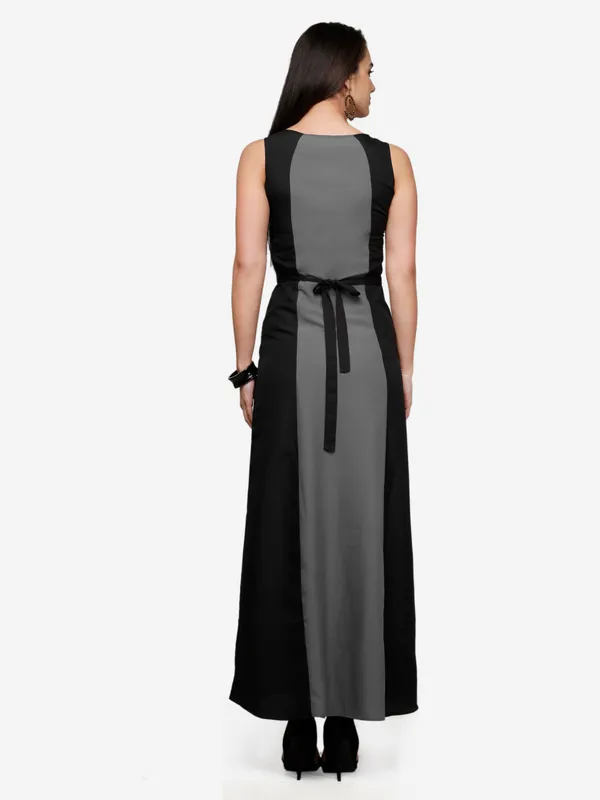 Black_Grey_Blocked_Crepe_Maxi_Dress