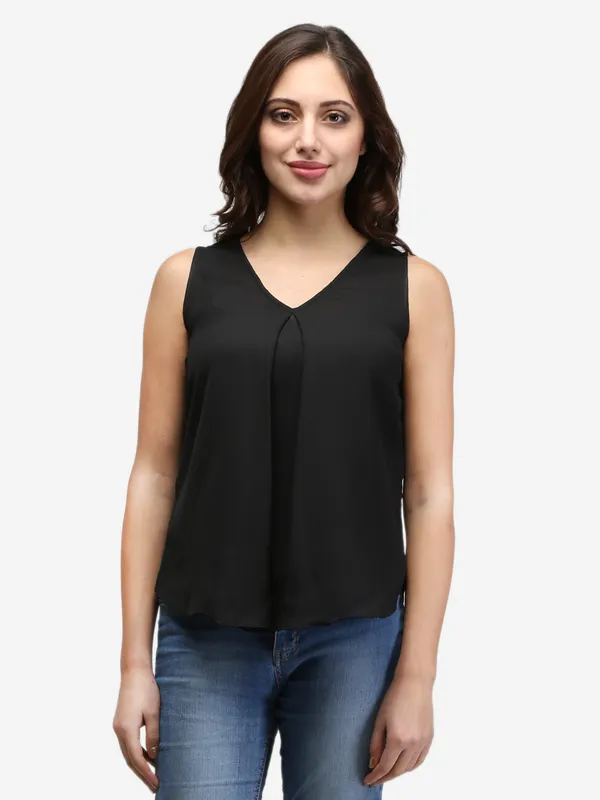 Black_Plain_Basic_Flowy_V-Neck_Pleated_Sleeveless_Summer_Basic_Tank_Top