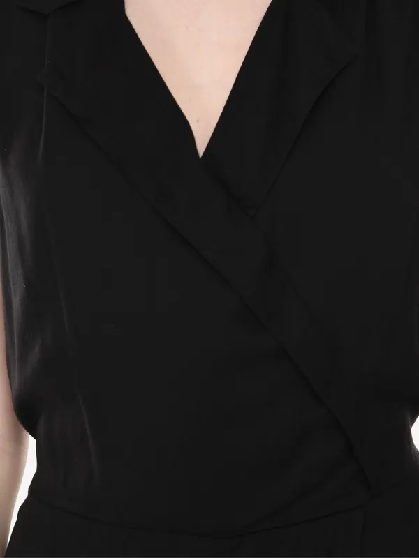 Black_Rayon_Lapel_Collar_Wrap_Sleeveless_Designer_Jumpsuit_For_Women