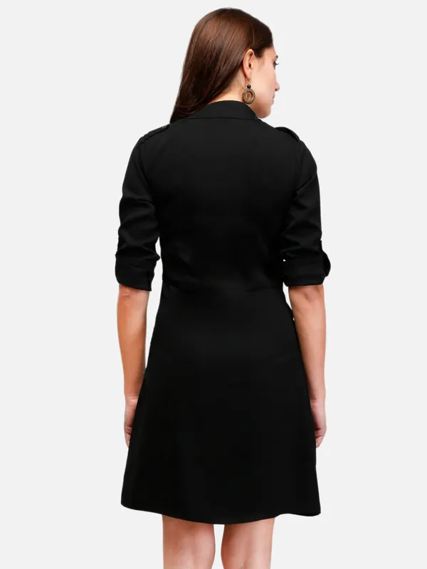 Black_Lapel_Collar_Two_Front_Pockets_Day_To_Night_Out_Classy_Wrap_Dress