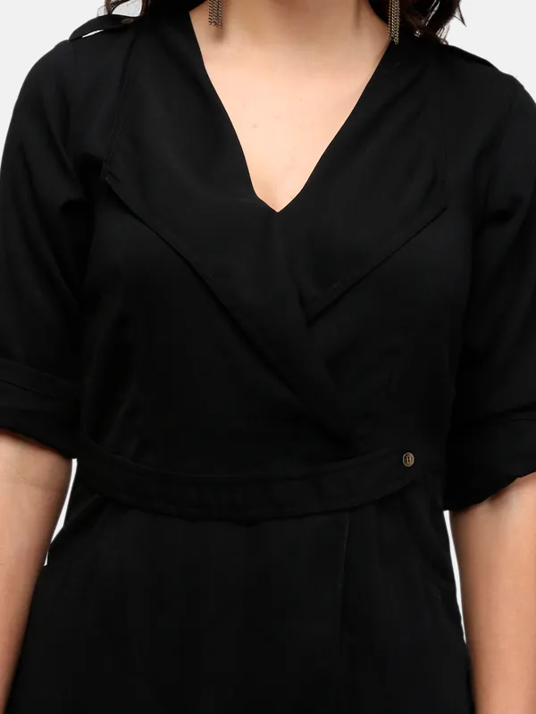Black_Lapel_Collar_Two_Front_Pockets_Day_To_Night_Out_Classy_Wrap_Dress
