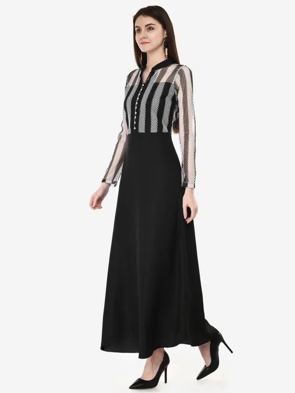 Black_&_White_Lace_Empire_Waist_Front_Button_Design_A-Line_Long_Indo_Western_Dress_For_Women