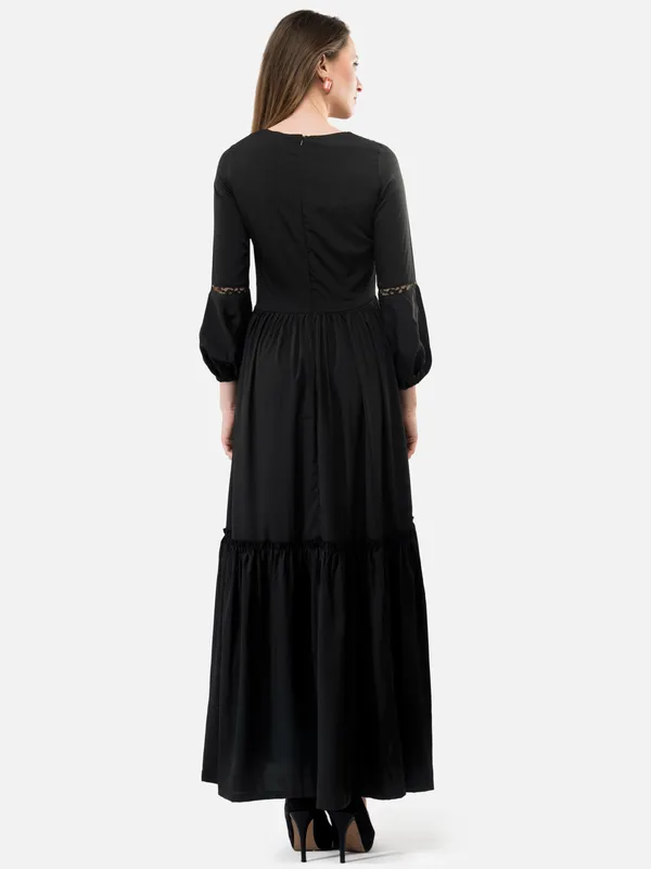 Black_V-Neck_Bishop_Sleeves_Long_Maxi_Gown_For_Women