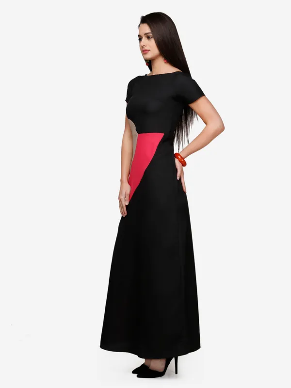 Black_Pink_Blocked_Half_Sleeves_Empire_Waist_Trendy_Maxi_Dress_For_Women