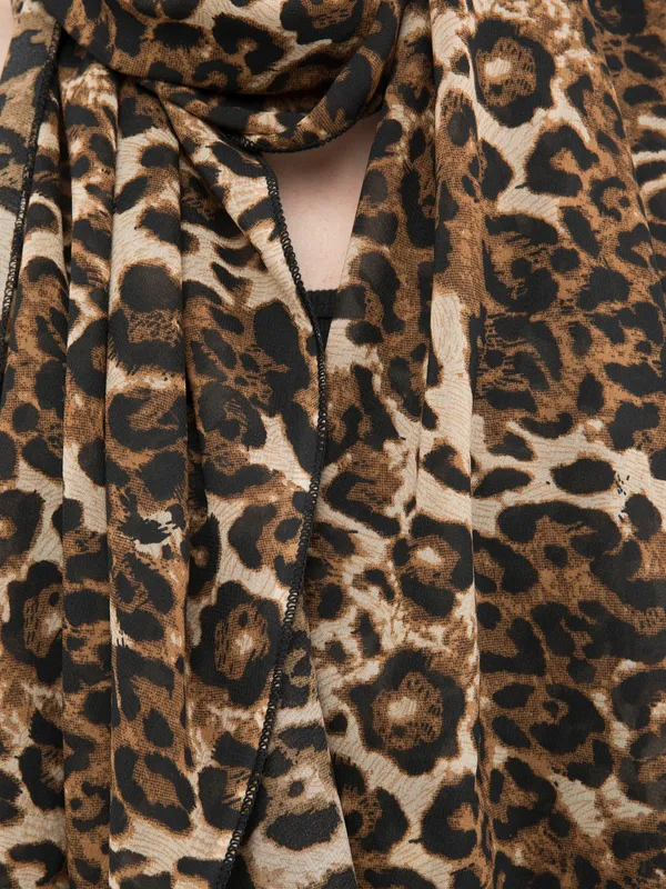 Brown_Animal_Printed_Scarf_For_Women