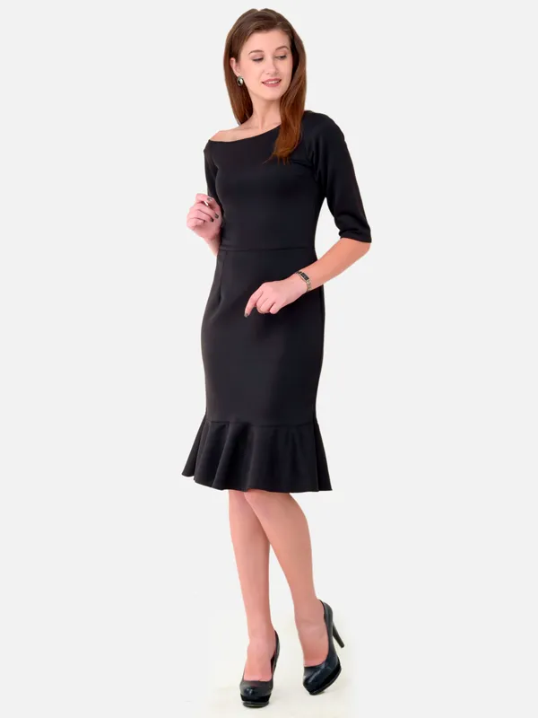 Black_Plain_One_Shoulder_3/4_Sleeves_Peplum_Hem_Party_Wear_Dress_For_Women