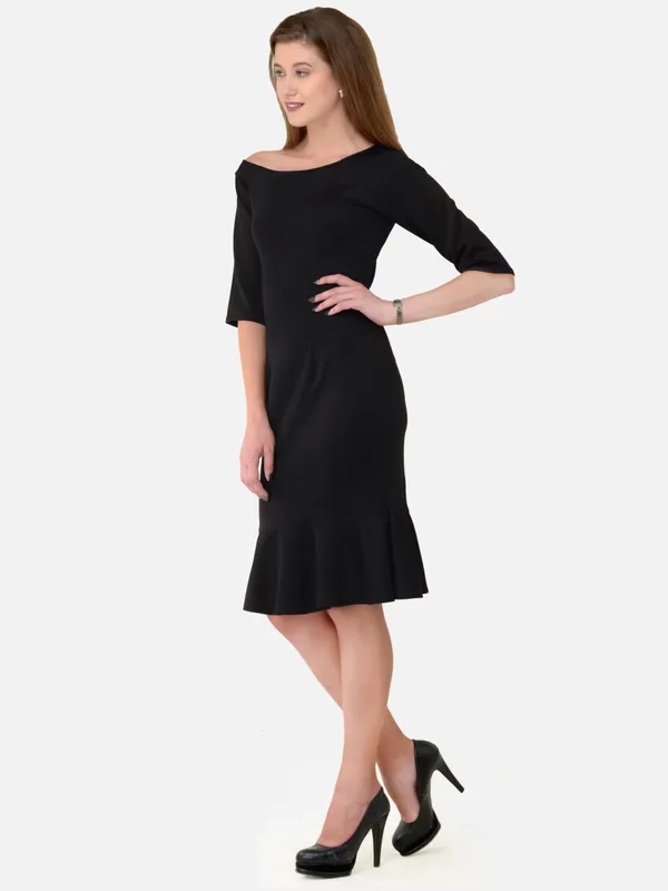 Black_Plain_One_Shoulder_3/4_Sleeves_Peplum_Hem_Party_Wear_Dress_For_Women