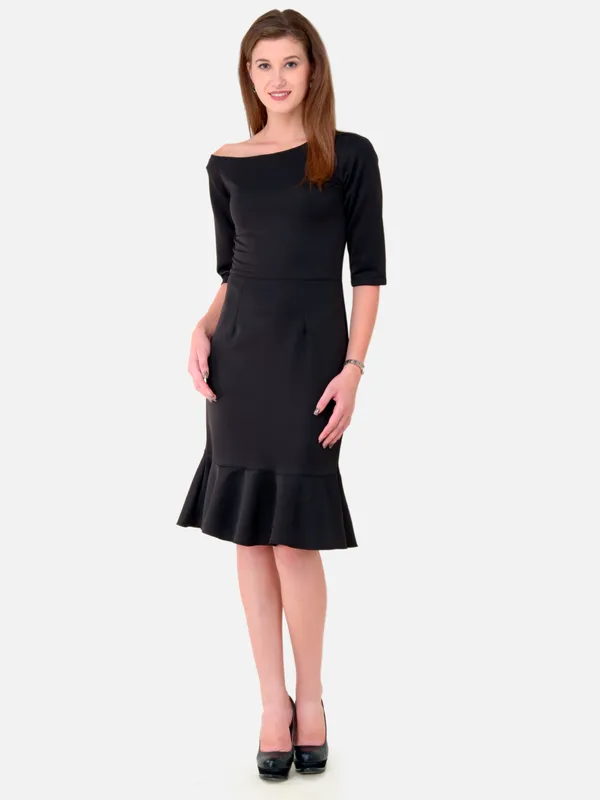 Black_Plain_One_Shoulder_3/4_Sleeves_Peplum_Hem_Party_Wear_Dress_For_Women