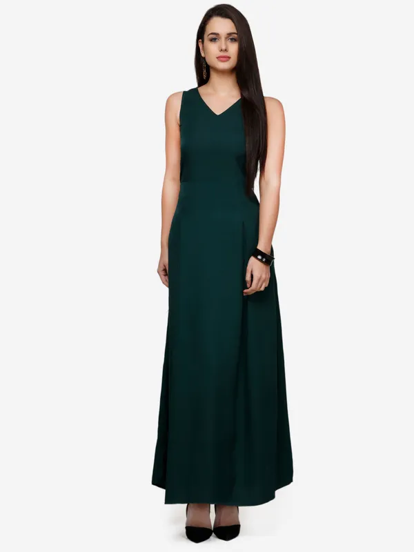 Green_Solid_V-Neck_Sleeveless_A-Line_Long_Maxi_Dress_For_Women