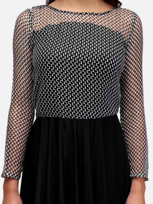 Black_&_White_Lace_Flared_Full_Sleeves_Party_Wear_Knee_Length_Dress