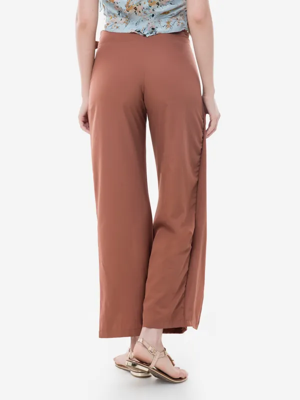 Rust_Smart_Regular_Fit_Solid_Regular_Trousers