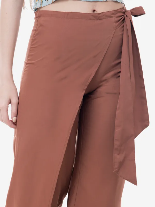 Rust_Smart_Regular_Fit_Solid_Regular_Trousers