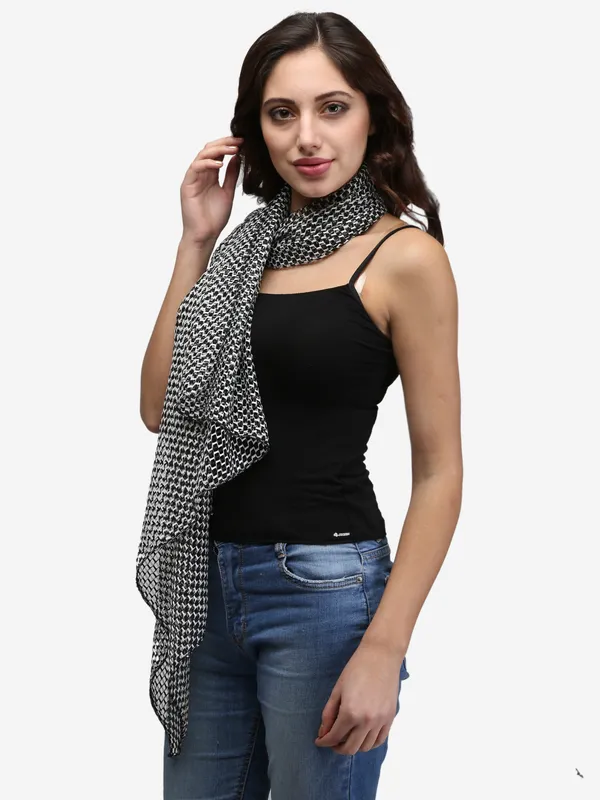 Black_&_White_Net_Scarf_For_Women_&_Girls