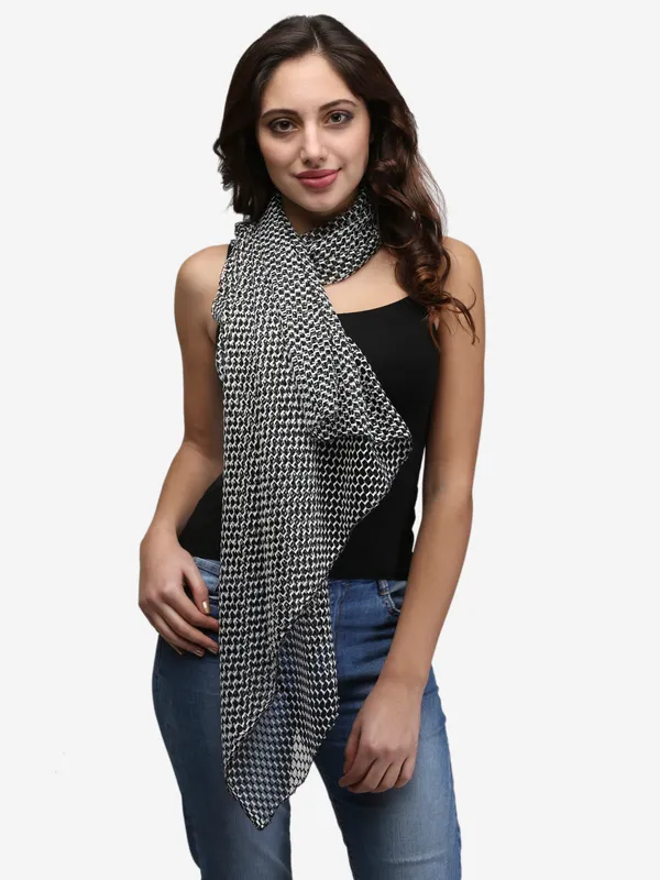 Black_&_White_Net_Scarf_For_Women_&_Girls