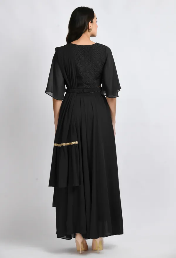 V&M_Black_Blouse_and_Skirt_Set_Comes_with_Embelished_Belt_and_Duptta