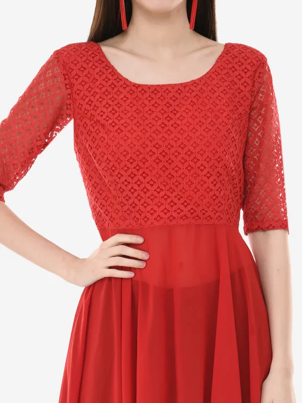 Red_&_Black_Lace_Georgette_High_Low_Kurti_Having_3/4_Lace_Sleeves_With_Black_Rayon_Palazzo_For_Women