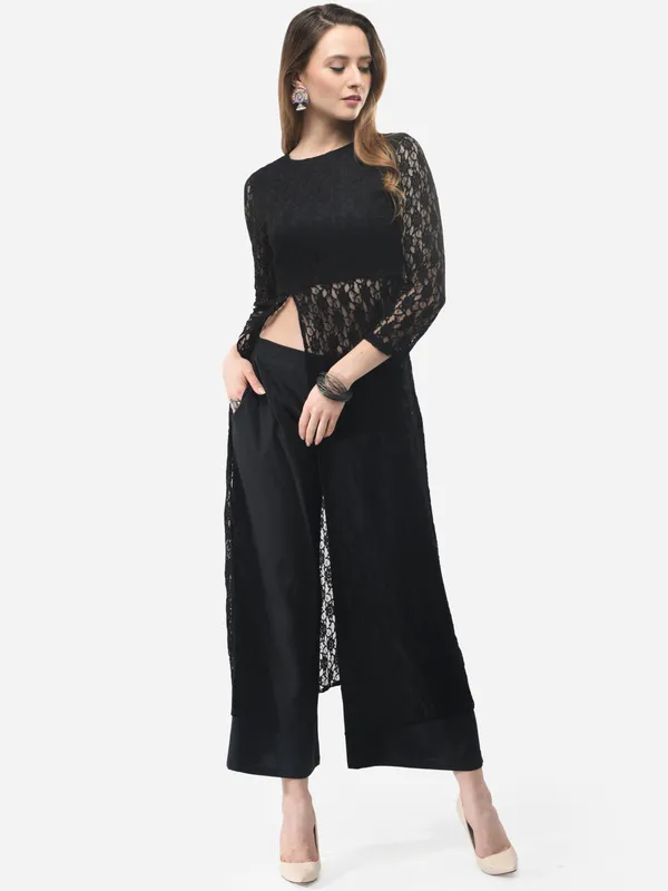 Black_Designer_Lace_Kurta_Having_Front_Slit_Full_Sleeves_With_Palazzo_Fusion_Wear_Set_For_Women