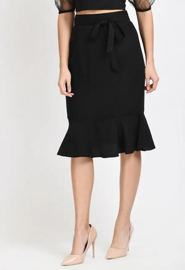 Black_Solid_Peplum_Skirt_For_Women