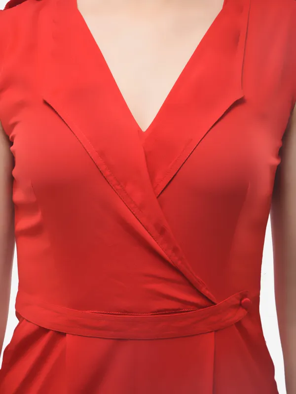 Red_Plain_Formal_Designer_Wrap_Sleeveless_Jumpsuit_With_Lapel_Collar_&_Two_Pockets