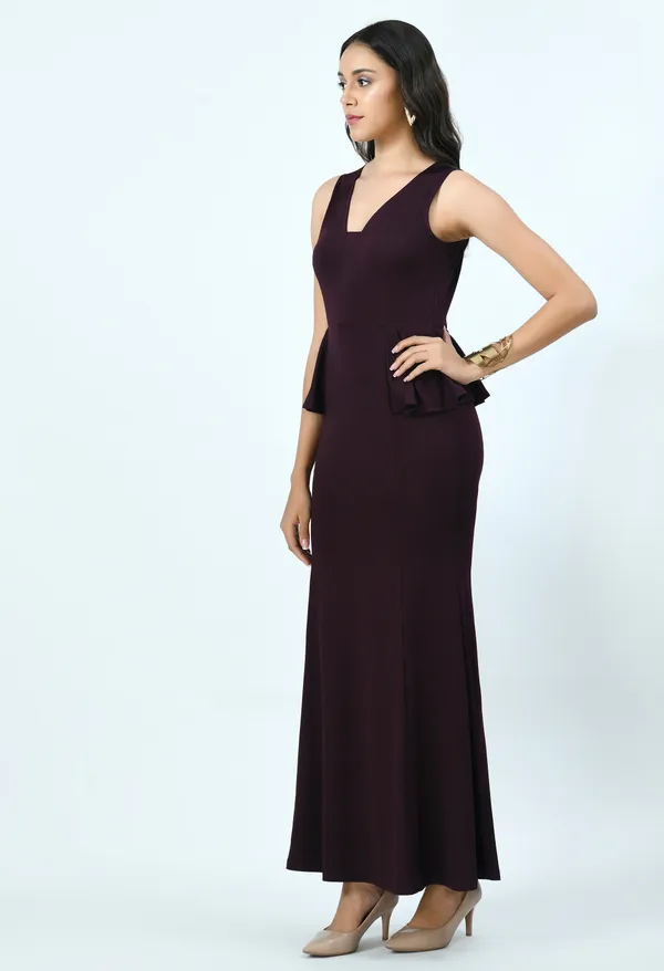 Burgundy_Scuba_Fishcut_Long_Gown