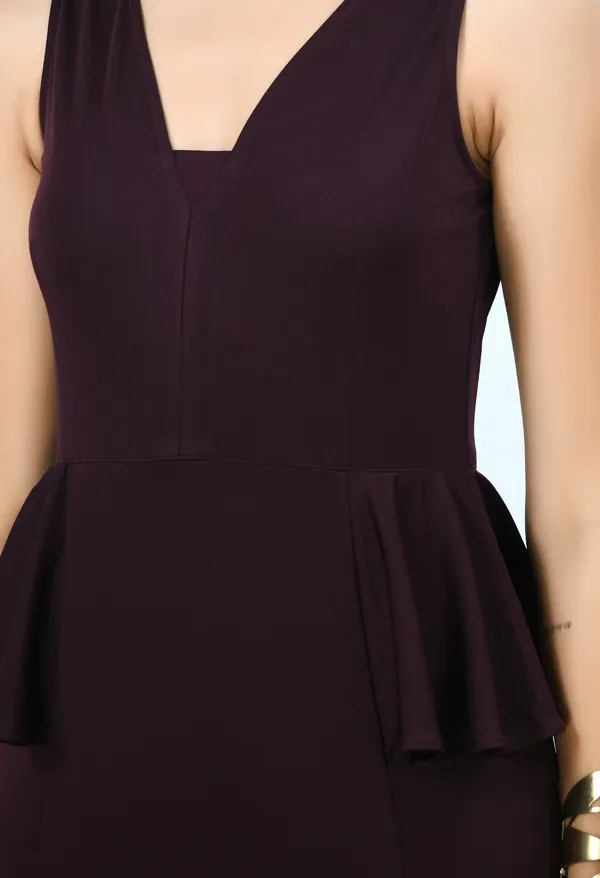 Burgundy_Scuba_Fishcut_Long_Gown