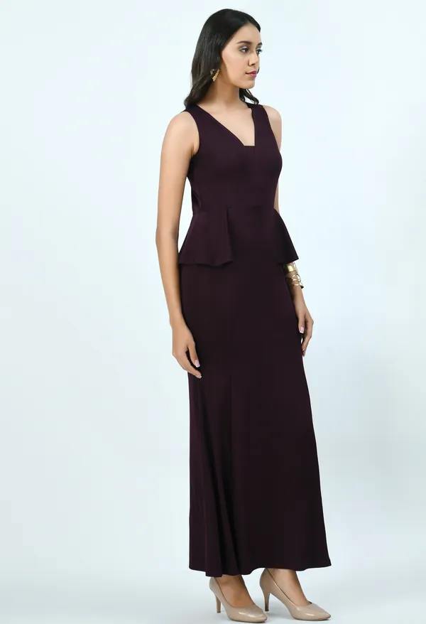Burgundy_Scuba_Fishcut_Long_Gown