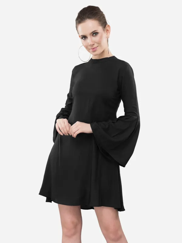 Black_Crepe_A-Line_Dress_For_Women