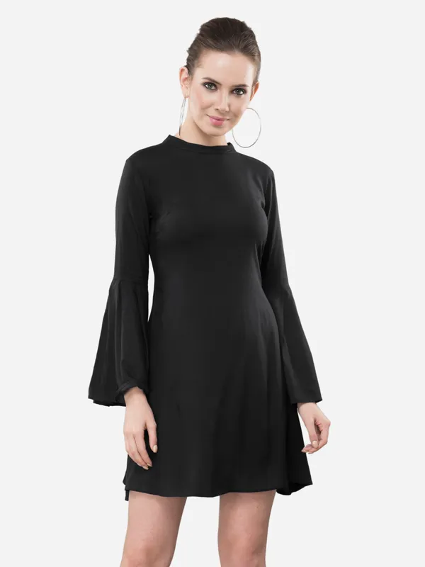 Black_Crepe_A-Line_Dress_For_Women