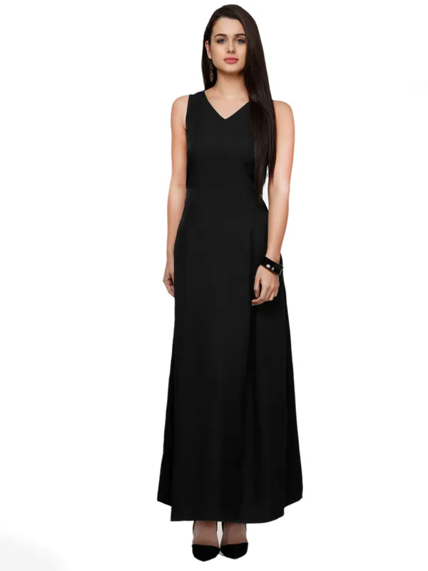 Black_Crepe_Dress_For_Women