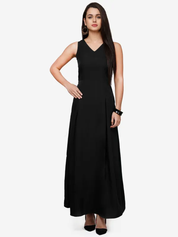 Black_Crepe_Dress_For_Women