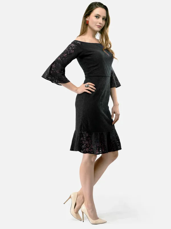 Black_Off-Shoulder_Lace_Sheath_Dress_For_Women