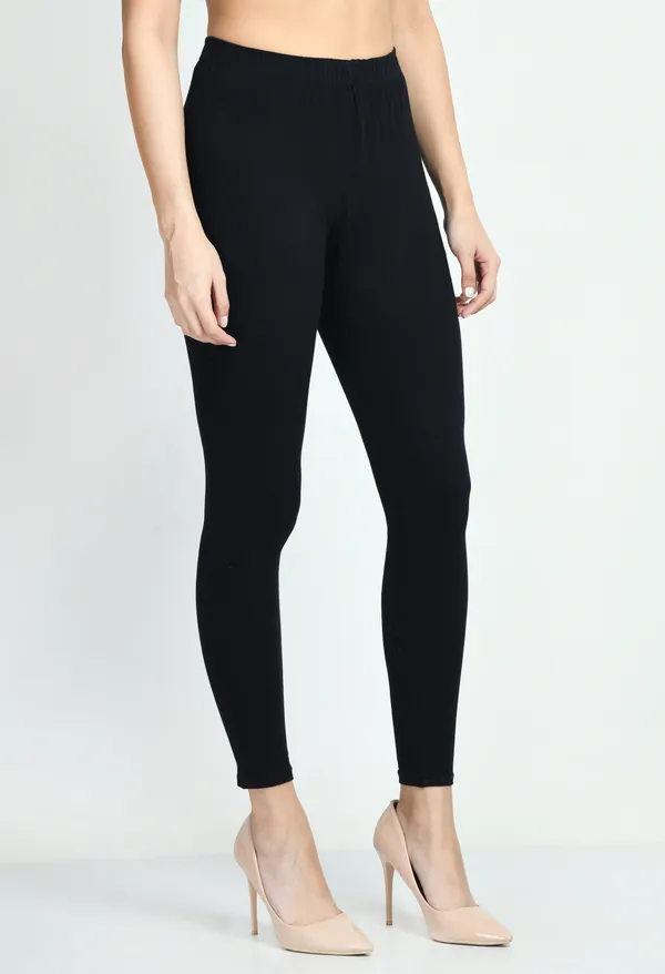 V&M_Black_Women_Cotton_Slim_Fit_Ankle-Length_Leggings