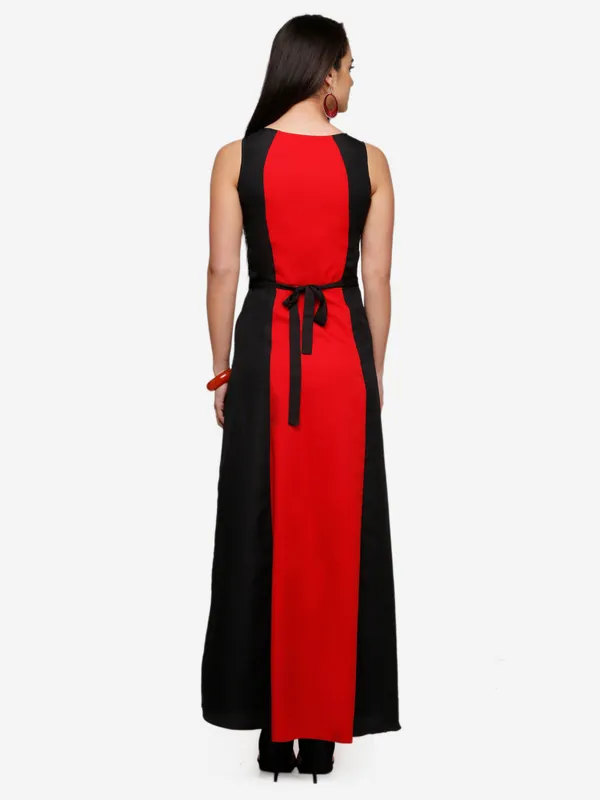 Red_&_Black_Blocked_Plain_Boat_Neck_Sleeveless_Maxi_Dress_For_Women