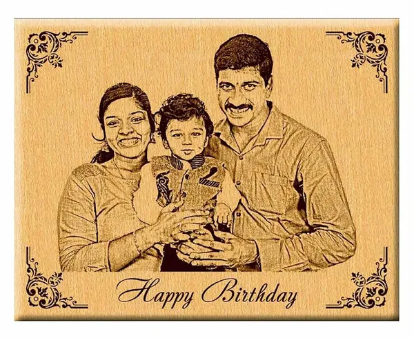 Brown_Family_Forever_Customized_Engraved_Wooden_Photo_Frame_(8_X_6_In)