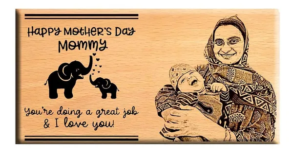 Brown_Wooden_Customized_Wooden_Photo_Gift_For_Mother_Day_(6_X_4_In)