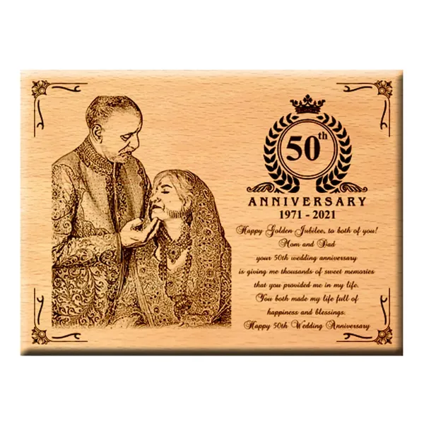 Brown_Wooden_Personalized_Engraved_Rectangular_Tabletop_Photo_Frame_For_Parents_(9_X_7_In)