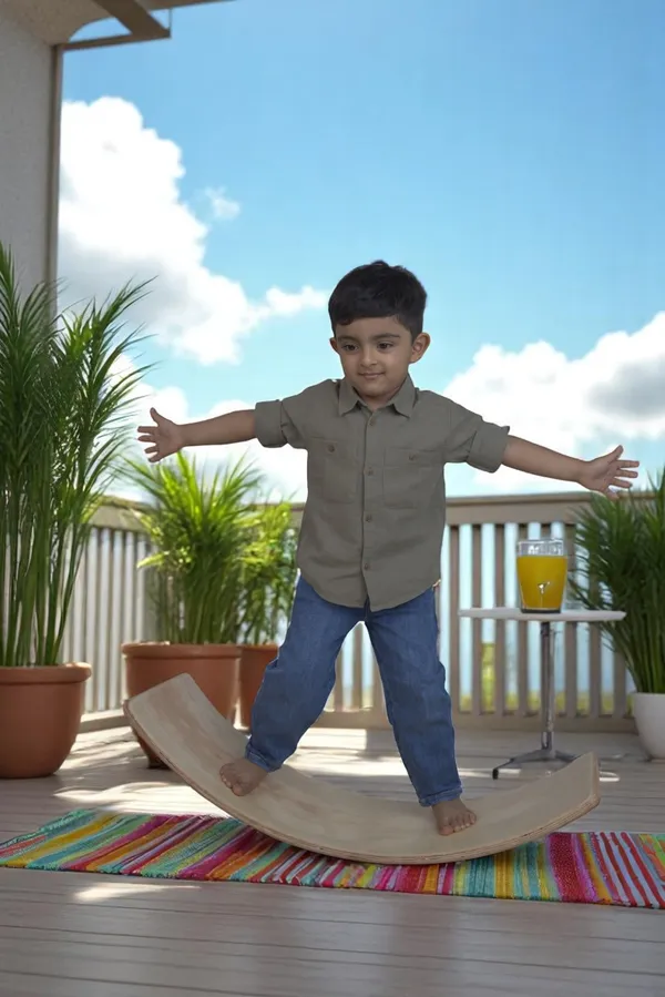 Beige_Wooden_Balancing_Board_Toy_For_Kids