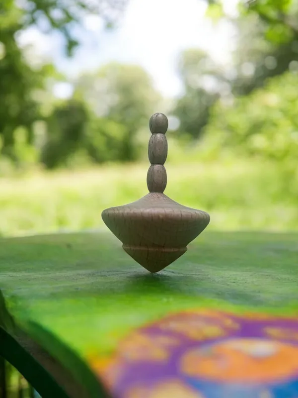Beige_Wooden_Spin_Top_Set