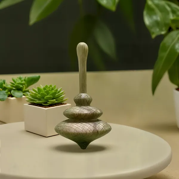 Beige_Wooden_Spin_Top_Set