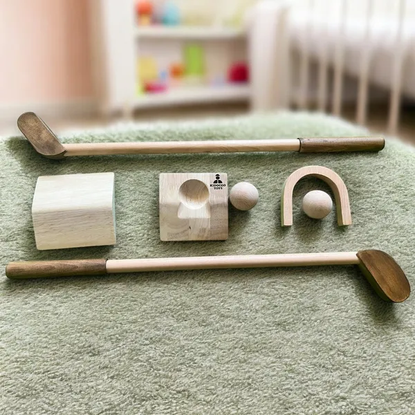 Beige_Wooden_Premium_Golf_Set_Toy_For_Kids