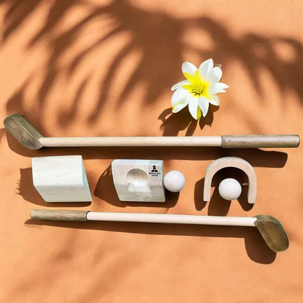 Beige_Wooden_Premium_Golf_Set_Toy_For_Kids