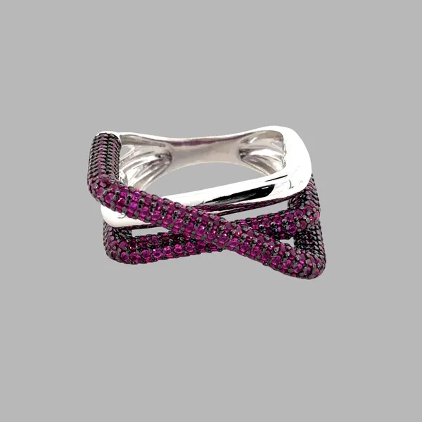 Twisted_Crossband_Square_Ring_With_Ruby_Cz_Accents
