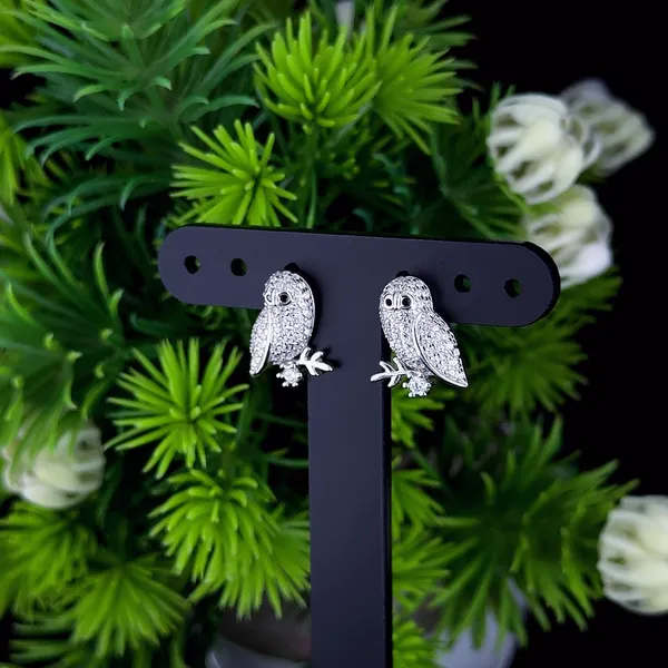 Crystal_Owl_Spark_Stud_Earrings