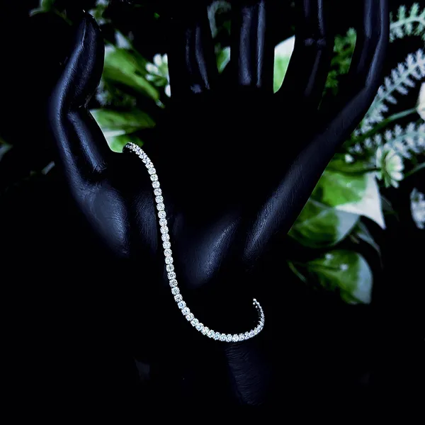 Eterna_Diamond_Tennis_Bracelet