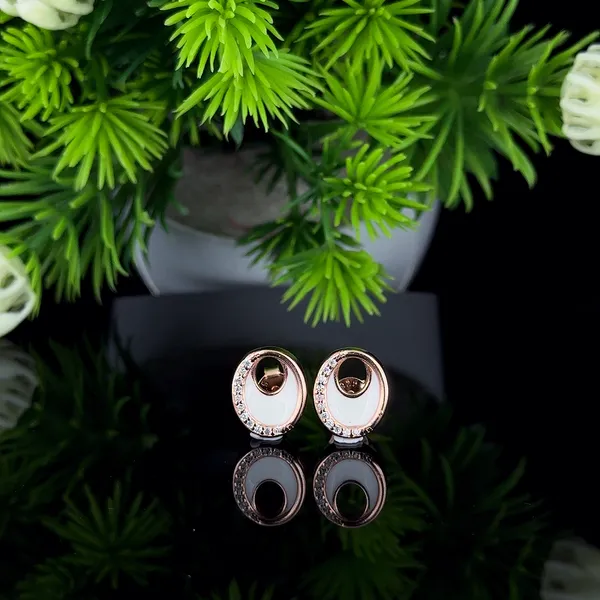 Luna_Glow_Enamel_Circle_Stud_Earrings