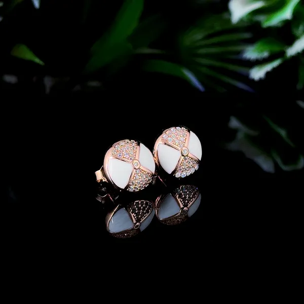 Opal_Glow_Earrings