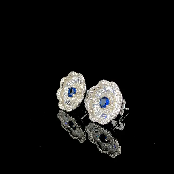 Royal_Sapphire_Bloom_Stud_Earrings